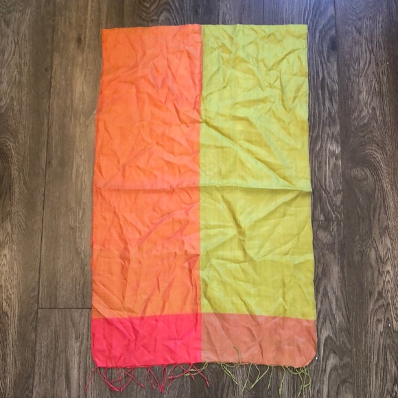 Silk scarf - Picture 2 of 3